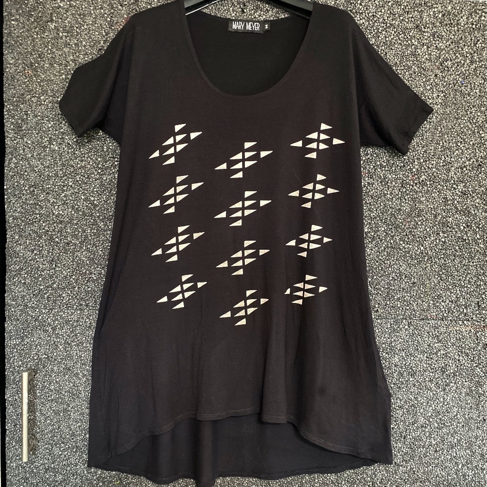 Mary Meyer Screen Printed Tunic in Black M
